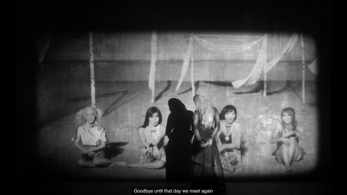 hanbinatog's tweet photo. it hasn't been an easy journey for the girls but they endured and bjs stayed beside them. #ThankYou2NE1 #NeverSayGOODBYE2NE1 https://t.co/z6HanSDXYy