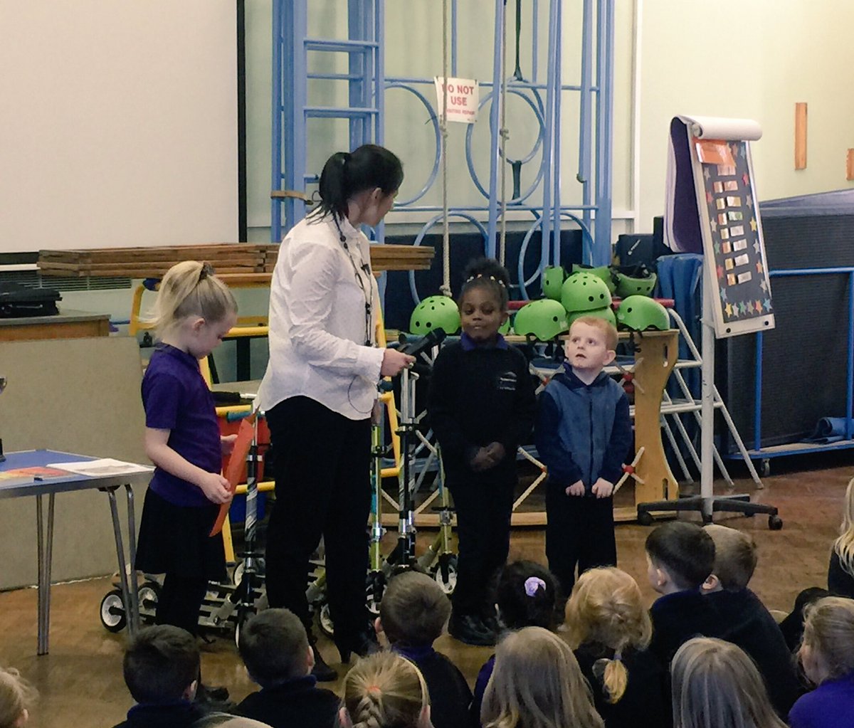 ThryberghAcad's tweet photo. Well done everyone at Foljambe who showed work today in #goodworkassembly https://t.co/e7hthzmqup