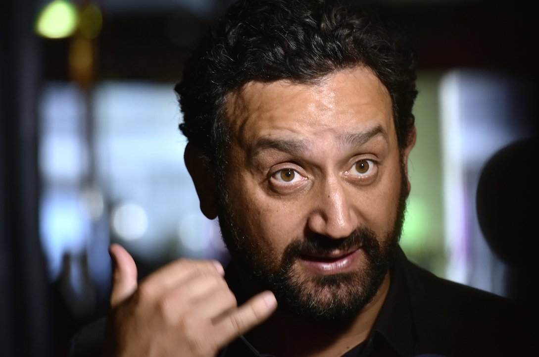 cinetelerevue's tweet photo. #TELE 📺 : #Hanouna veut jouer les #cupidons 💘 Que pensez-vous de son nouveau projet ? >>> https://t.co/AHhYeUnVt4 https://t.co/iOBrMISTVZ