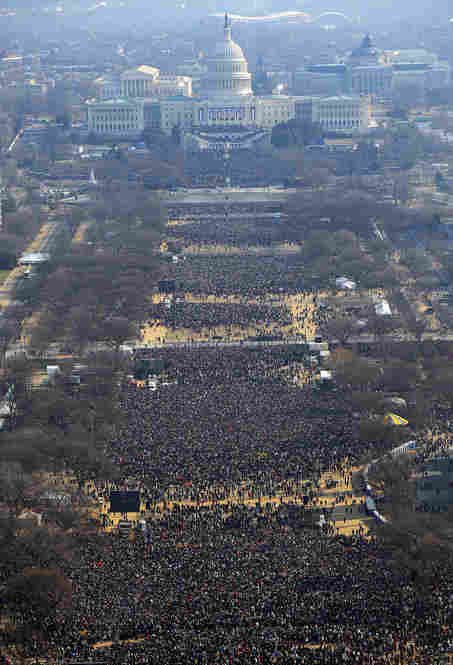 mattmfm's tweet photo. Woah: 2017 versus 2009. Trump train apparently decided to stay home today. https://t.co/Yi8t0WoGrQ