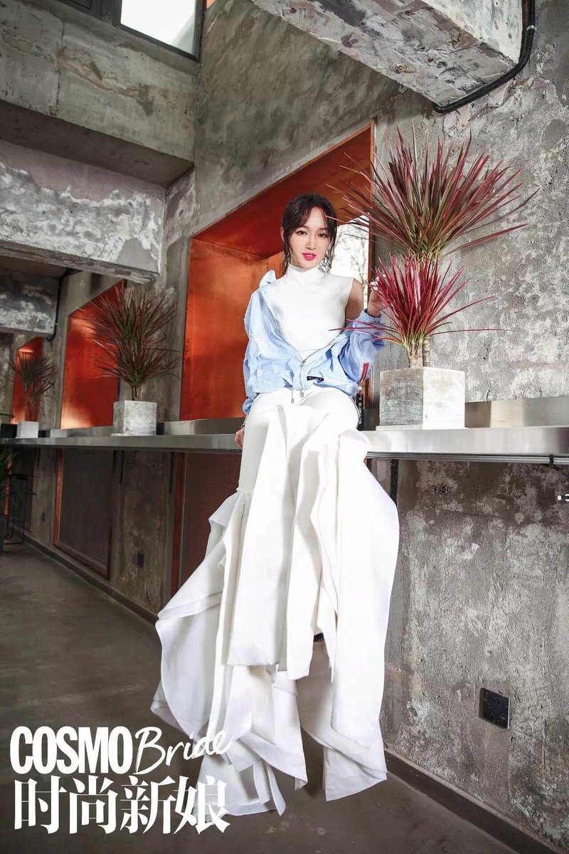 AttacksJia's tweet photo. Atualização Cosmo Bride com a Jia [20.01] https://t.co/G5eb1hbK9e