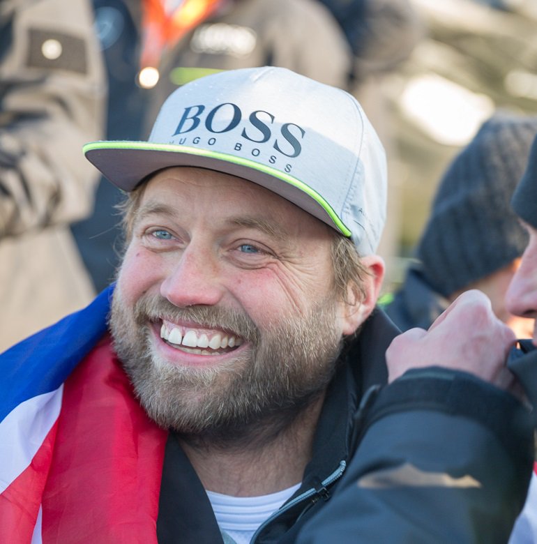 😀<a href="/AlexThomson99/">Alex Thomson</a> finishte als tweede in de solozeilrace <a href="/VendeeGlobe/">Vendée Globe</a>. Foto: @klaaswiersma