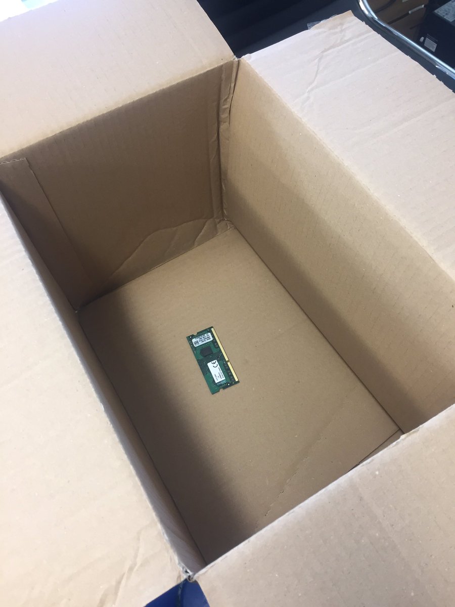 IT93tweets's tweet photo. Just had a delivery of some laptop memory. What a waste of packaging #bigbox #smallproduct 😀😀 https://t.co/AOwW2OydNF