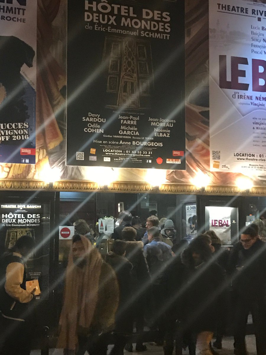 ThtreRiveGauche's tweet photo. [HOTEL DES DEUX MONDES] Les #photos souvenirs de la #première avec @EESchmitt @davysardou @RoxaneLeTexier #salut #théâtre #AnneBourgeois https://t.co/SmoNWej9e1