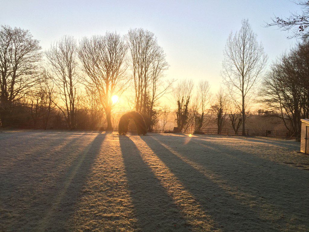 hannzii's tweet photo. Stunning morning at @FFEC_Frome this morning. @cjsseymour https://t.co/Kq6V5N07sC