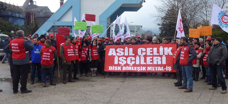 Asil Çelik İşçileri grevde. #SınıfAyağaKalkıyor