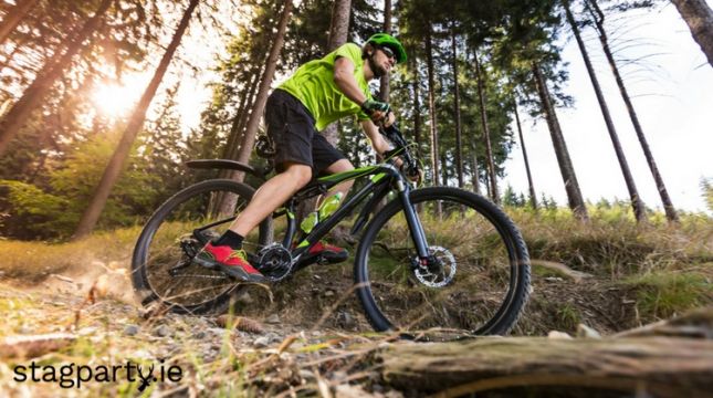stagpartyie's tweet image. Mountain Biking as the stag party activity is perfect for the #adrenaline junkies out there! ow.ly/ToZf308bALQ #StagParty #StagDo
