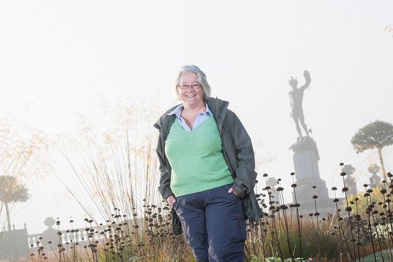 Take a walk with Garden Team Manager, Carol, and explore @TrenthamGardens with proceeds going to <a href="/StaffsNGS/">Staffordshire NGS</a> bit.ly/2jvQdDT