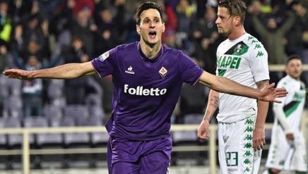 Gazzetta_it's tweet photo. Kalinic manda all'aria la Cina: "Ho deciso: resto a Firenze" #calciomercato https://t.co/j2O4TzY5hL https://t.co/jp7truzu8N