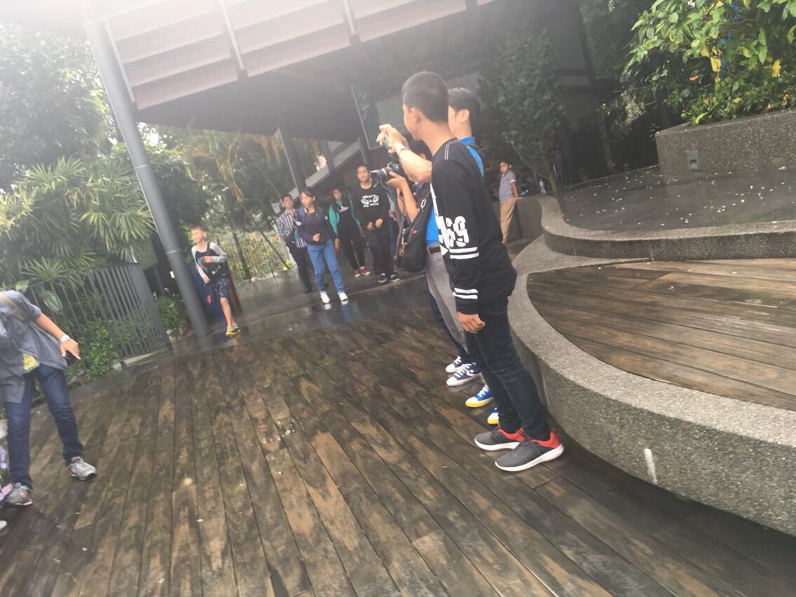 VC0r27PepYytjMS's tweet image. ขอบคุนนะพี่ ที่คุยกับหนู😬😬😊😍#EMRT #เเชทสีฟ้าา