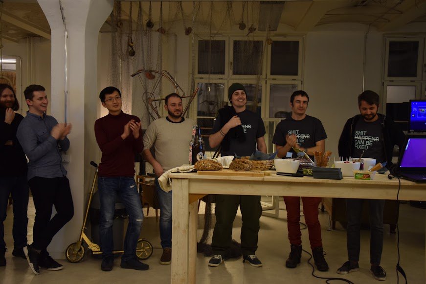 ATS_news's tweet photo. Thanks for joining us last night @AhoyBerlin! Please check out https://t.co/zERohIjLGD for upcoming events. More News on #ATSGarage on MON! https://t.co/gfbi11DXKw