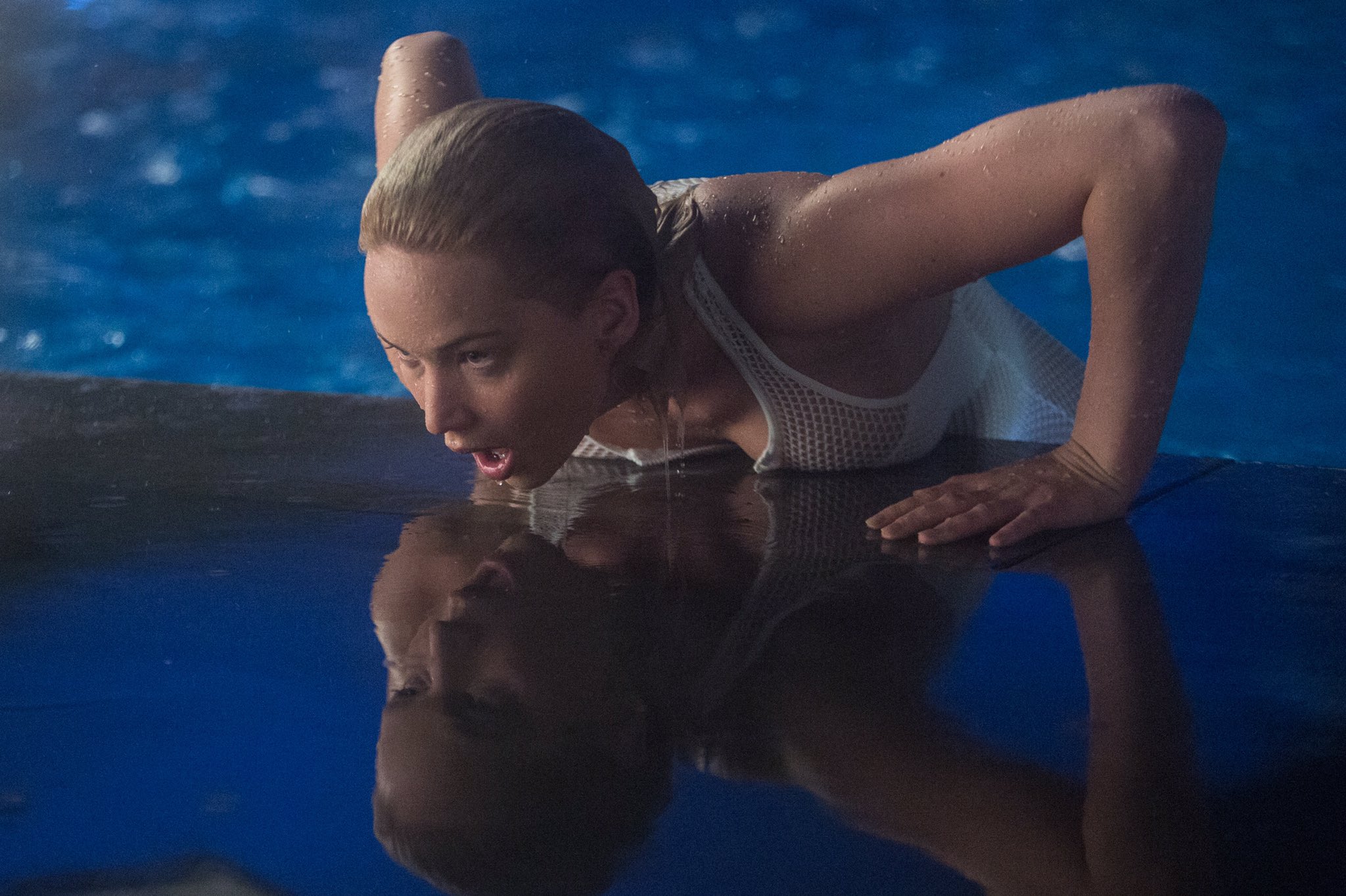 Jennifer Lawrence пассажиры