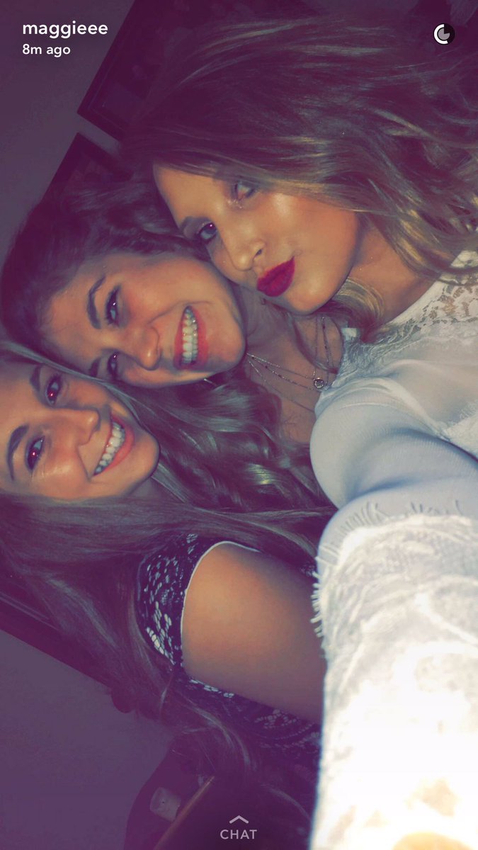 dlclark99's tweet photo. ITS HER BIRTHDAY!!!!!! Hope you have the bestest bday EVER maggs❣️ Love you long time😘❤️️ #9yearsgoingstrong https://t.co/gwbs03jro5