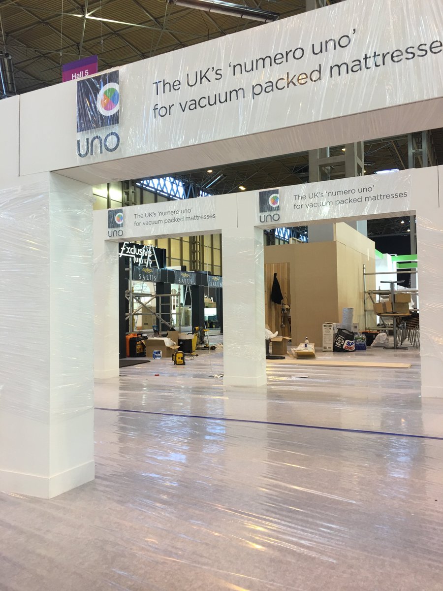 BreasleyBeds's tweet image. @JanuaryFurnShow day two progress the stand is coming together nicely and the team are very busy working hard. @UNOmattress @SalusBeds