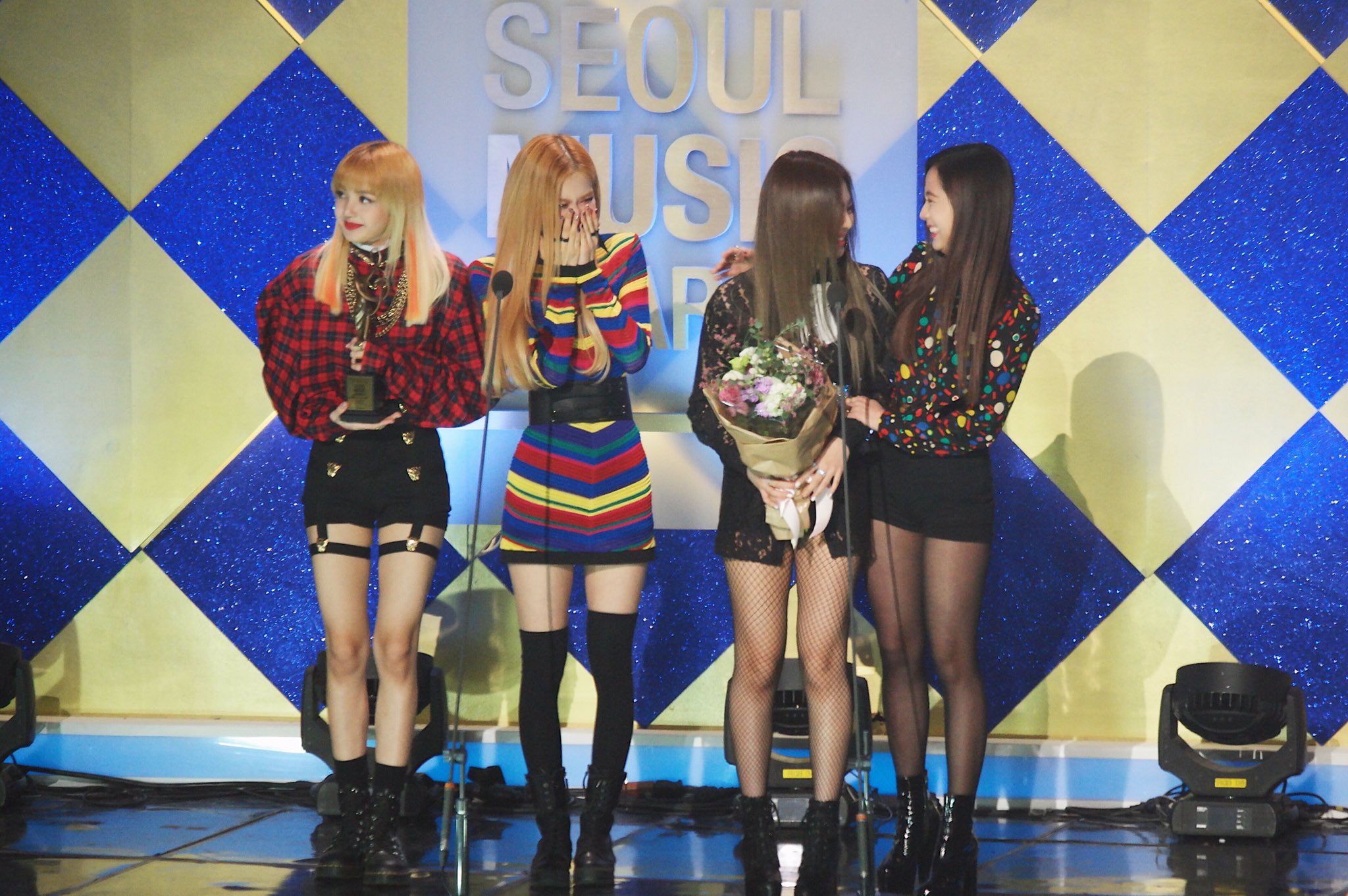 BLACKPINK LISA SG on X: 