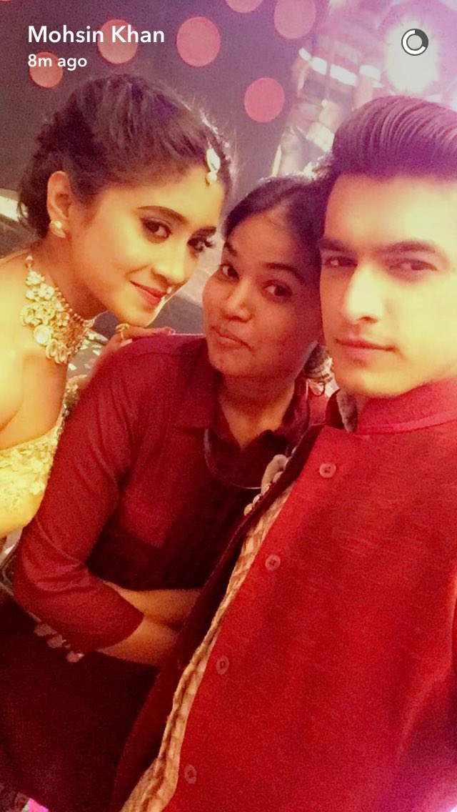 mohsin_team's tweet photo. Mohsin's Snapchat update!  Sangeet happening 💃🏼 #KairaVivaah @momo_mohsin @shivangijoshi10 ❤️ https://t.co/PPjJ7BPQRe
