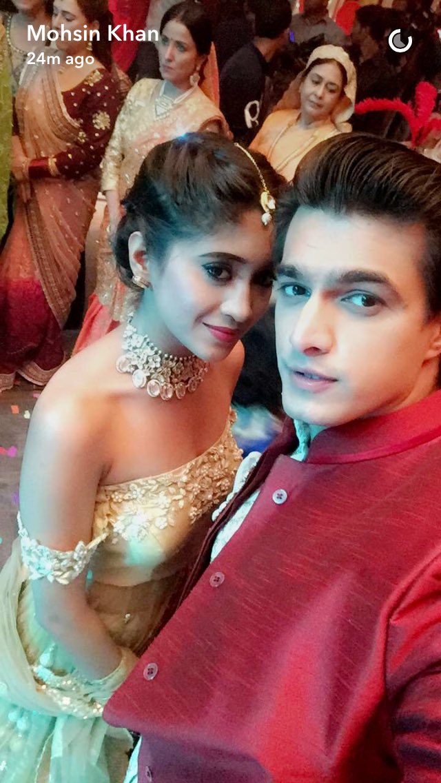 mohsin_team's tweet photo. Mohsin's Snapchat update!  Sangeet happening 💃🏼 #KairaVivaah @momo_mohsin @shivangijoshi10 ❤️ https://t.co/PPjJ7BPQRe