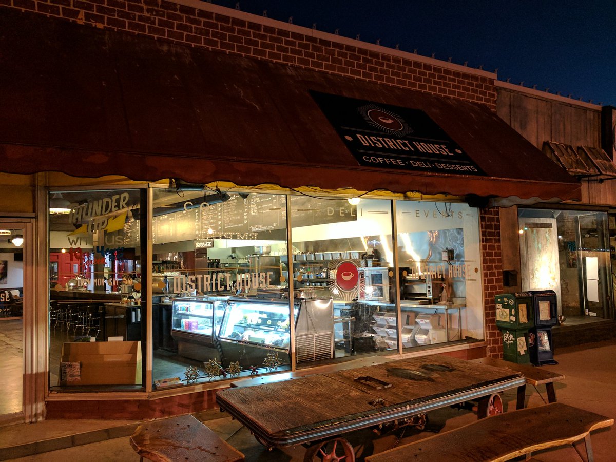 I'm not a morning person..But I love mornings. <a href="/plazadistrict/">Plaza District</a> #SupportLocal