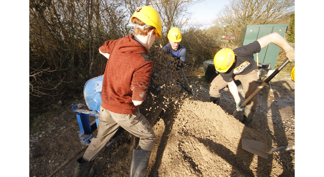csmimg1888's tweet image. The teams training hard in the first session back, time to pick up the intensity now
#CSM #Miners #IMG