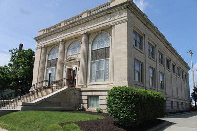 Noblesville57's tweet photo. Ever drive past me and wonder what's inside?
#OpenHouseAnytime Just ask.
#Fraternity
#Brotherhood
#Freemasonry https://t.co/q7fpVTIwFT