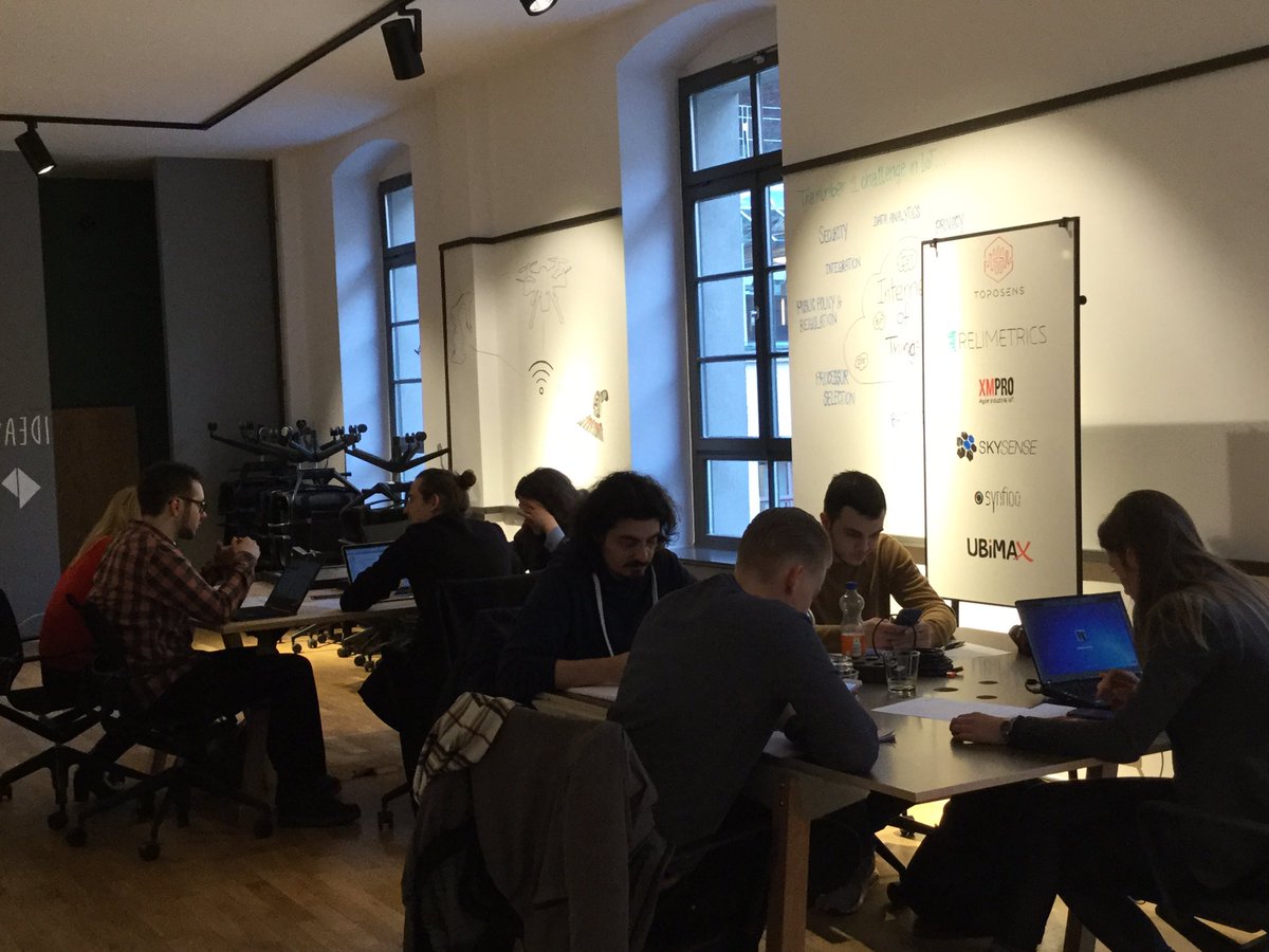 keypousttchi's tweet photo. Welcome to SAP Data Space #Berlin! Just met @ruumapp , now starting #WIuD student challenge on #fintech and #insurtech @SAP_UA @unipotsdam https://t.co/aHrNZOBycP