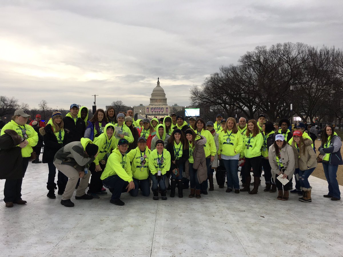 ghsNYDC's tweet photo. Presidential Inauguration 2017 https://t.co/kIhX4AL7mW