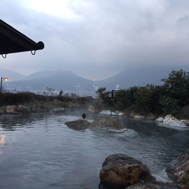 abcmdjp's tweet image. スノボ終わってから温泉入ってきたよ♪♪

疲れもとれて最高😊😊

でも明日は筋肉痛かな〜〜〜(´ι_｀ )