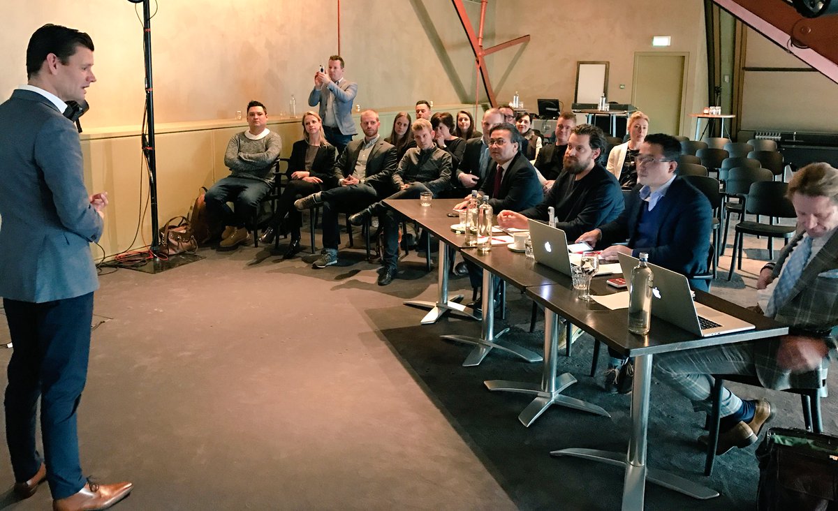 AF_BM's tweet photo. Spannend! De finale van de F&amp;B Professional of The Year in @theatercarre Volgende week vrijdag tijdens het gala de ontknoping! #FBPOTY17 https://t.co/8nMhXqWx1v