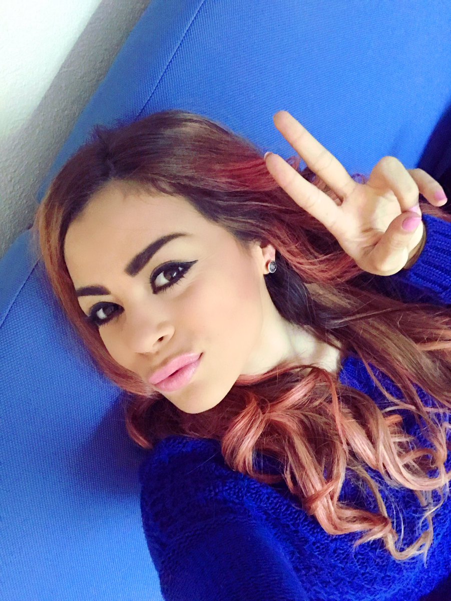 gabyramiirezz's tweet photo. Buenos días!!!! 😜✌🏻les mando muchos besitos. 😘💕 https://t.co/j7vG1G8uLH