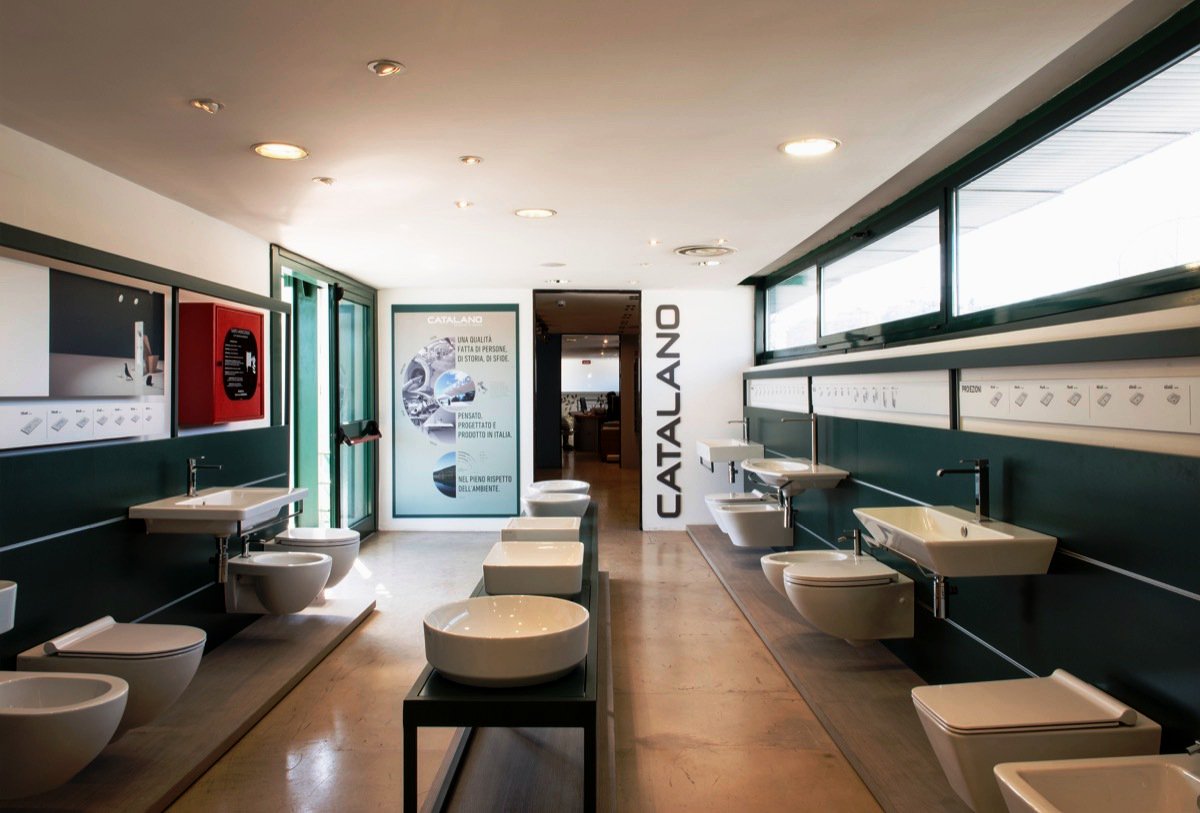 GruppoEsrl's tweet photo. Se hai bisogno di #ristrutturare il bagno di casa o semplicemente dargli un tocco di #stile ti suggeriamo i sanitari Ceramica Catalano. https://t.co/xVoaqTMf09