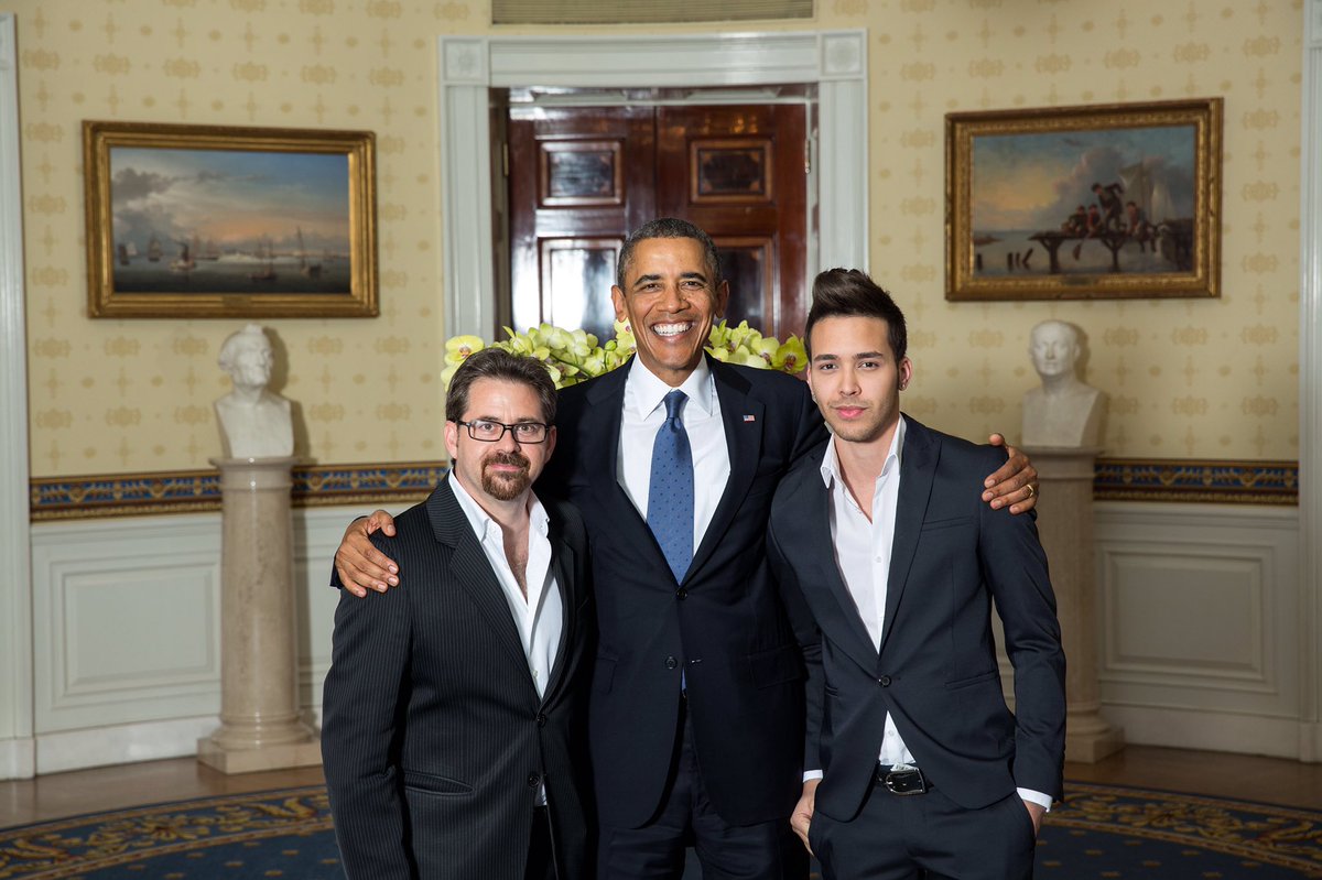 PrinceRoyce's tweet photo. Thank you President Obama for your leadership, integrity and grace! #thankyouobama https://t.co/wOi2FOGa2f