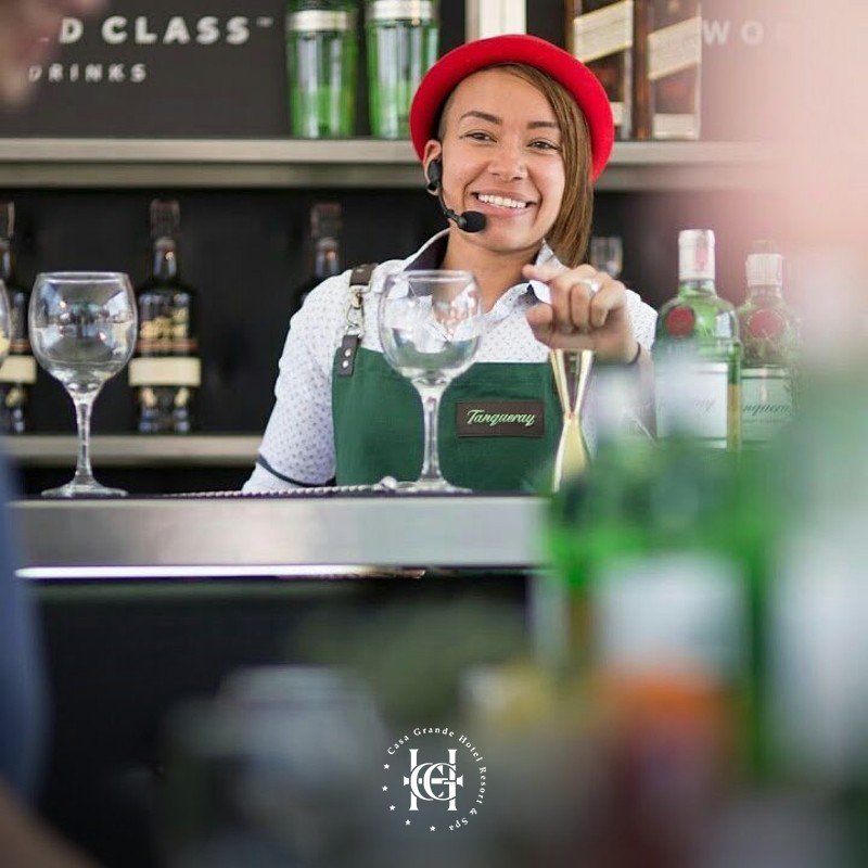 Hoje o Lobby Bar recebe a partir das 20h a mixologista especializada em gin Dudah... instagram.com/p/BPfSdmMDVau