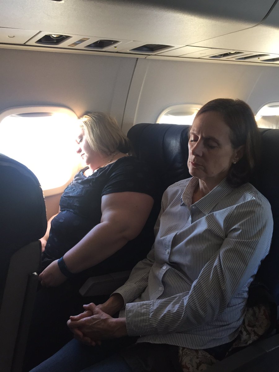 MikeKathyHart's tweet photo. @kdavisjd Loudest person on the plane...  #finallyquiet https://t.co/4JWFMW6mJD