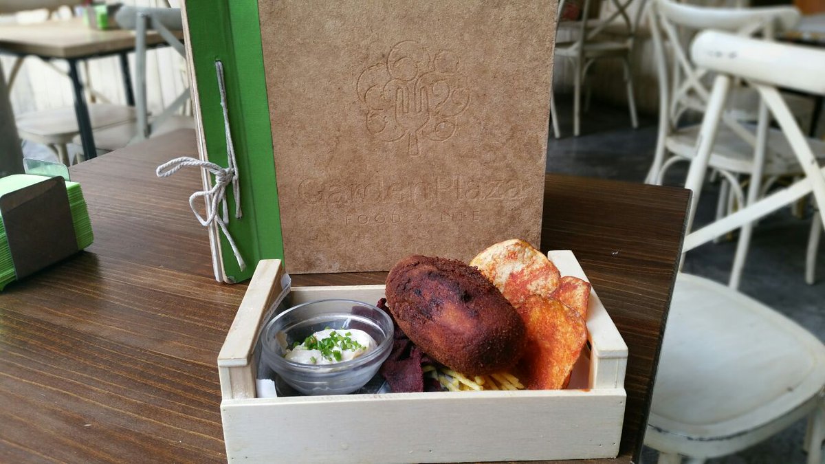 ¡Carga pilas para empezar el fin de semana a tope! #gardenplaza