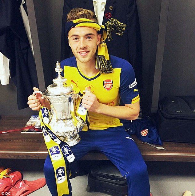 Happy 22nd Birthday to Calum Chambers !  