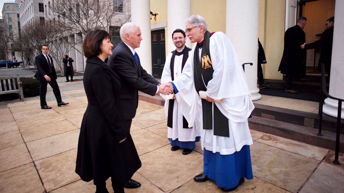Mike_Pence's tweet image. We begin this historic and humbling day as we do every day, with a moment of reflection and prayer. #InaugurationDay