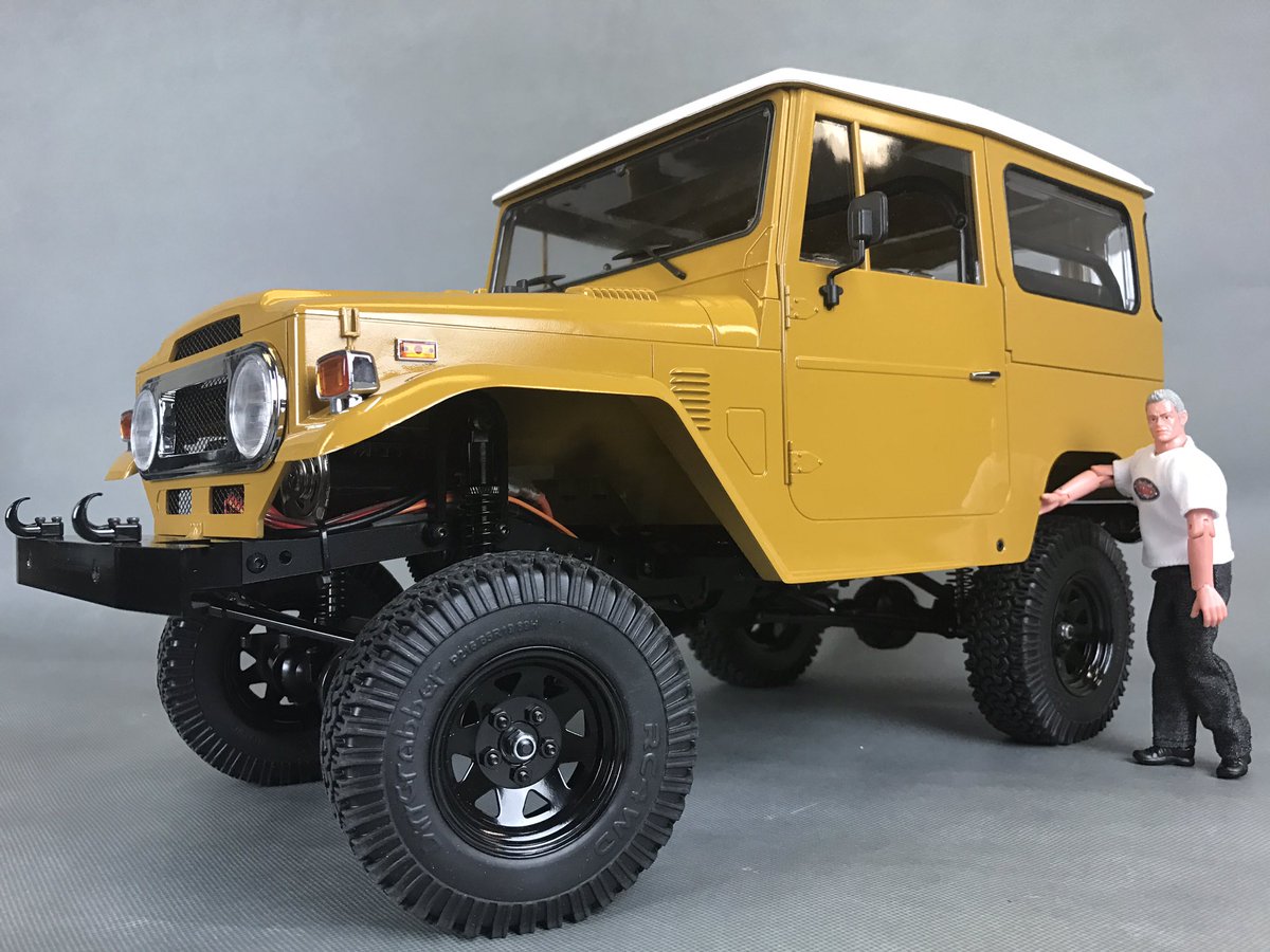 gregvogelrc's tweet photo. Getting into the @RC4WD Gelande II Cruiser RTR. The factory paint is incredible! #rc4wd #scalemodel #rctruck #rclife #rcdriver #rccar https://t.co/zdMHNraH1u