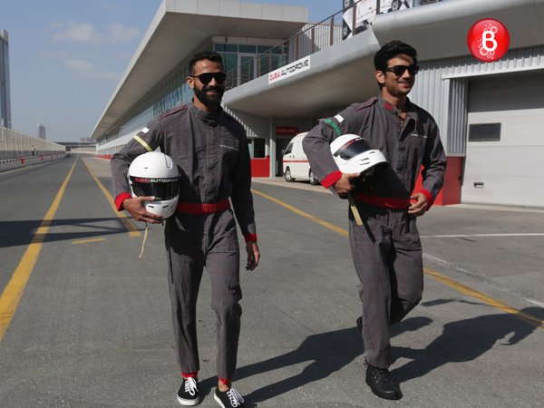 bollybubble's tweet photo. These vacation pictures of #SushantSinghRajput will make you pack your bags right now

@itsSSR 
https://t.co/N9zZyfNCk8 https://t.co/Z4MWBDpnMx
