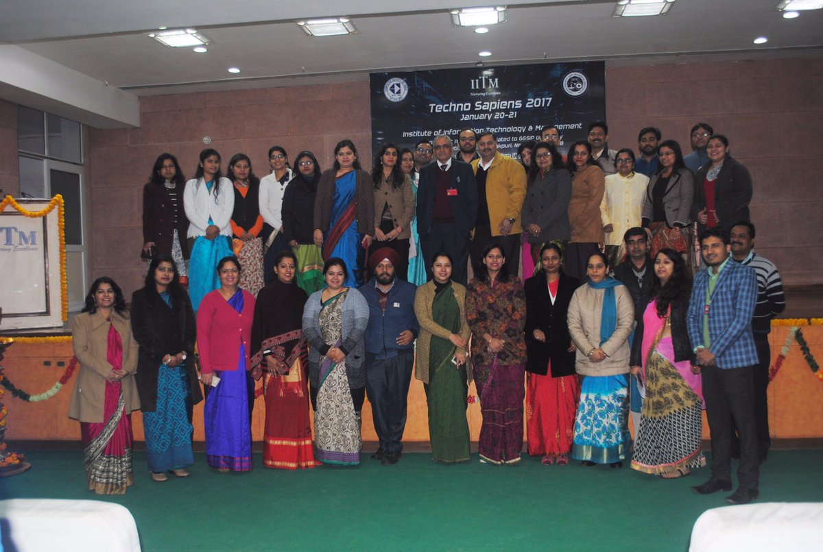 Blackhat614's tweet photo. @iitm_ipu  
#Tech_fest
#Day 1
have #fun
Lovely Teachers....... https://t.co/QFMg5AX2ys