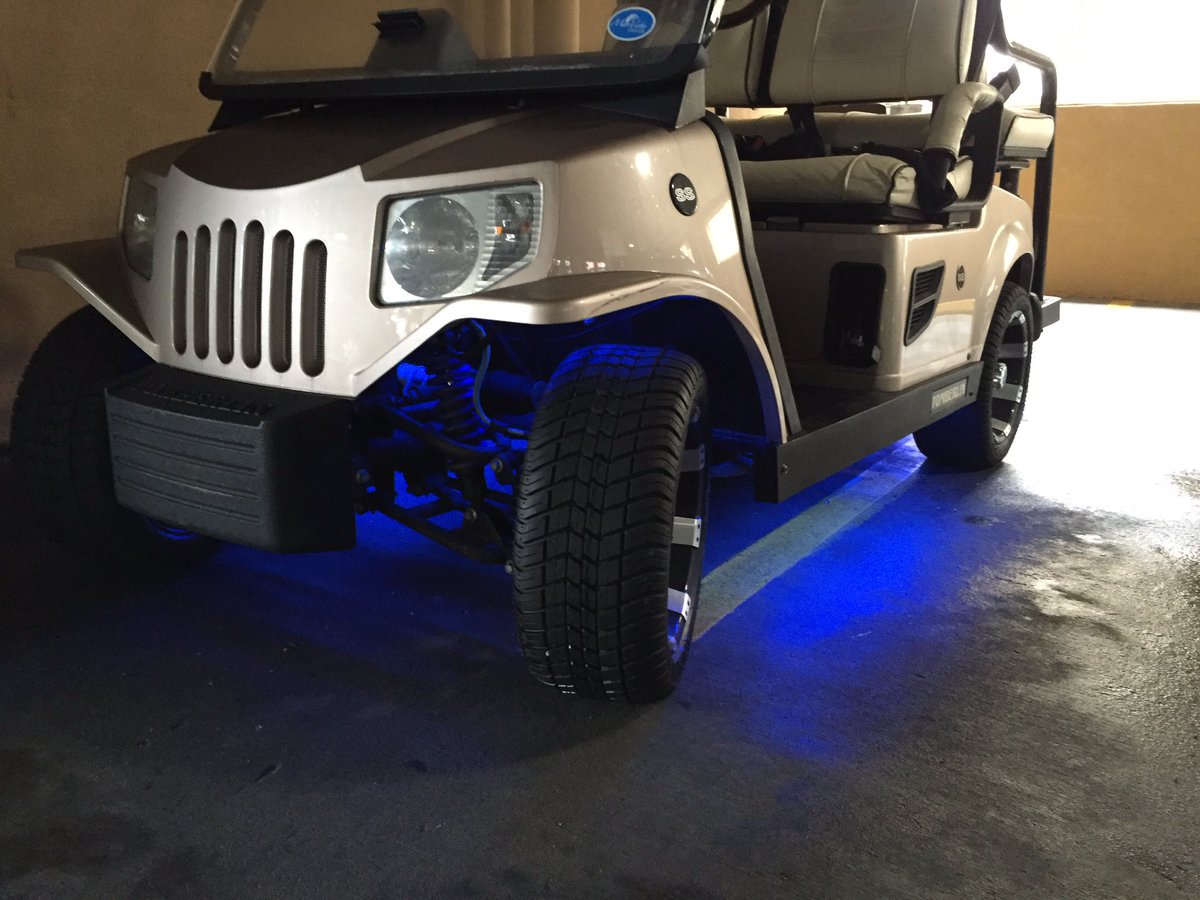 RailTechLED tweet media