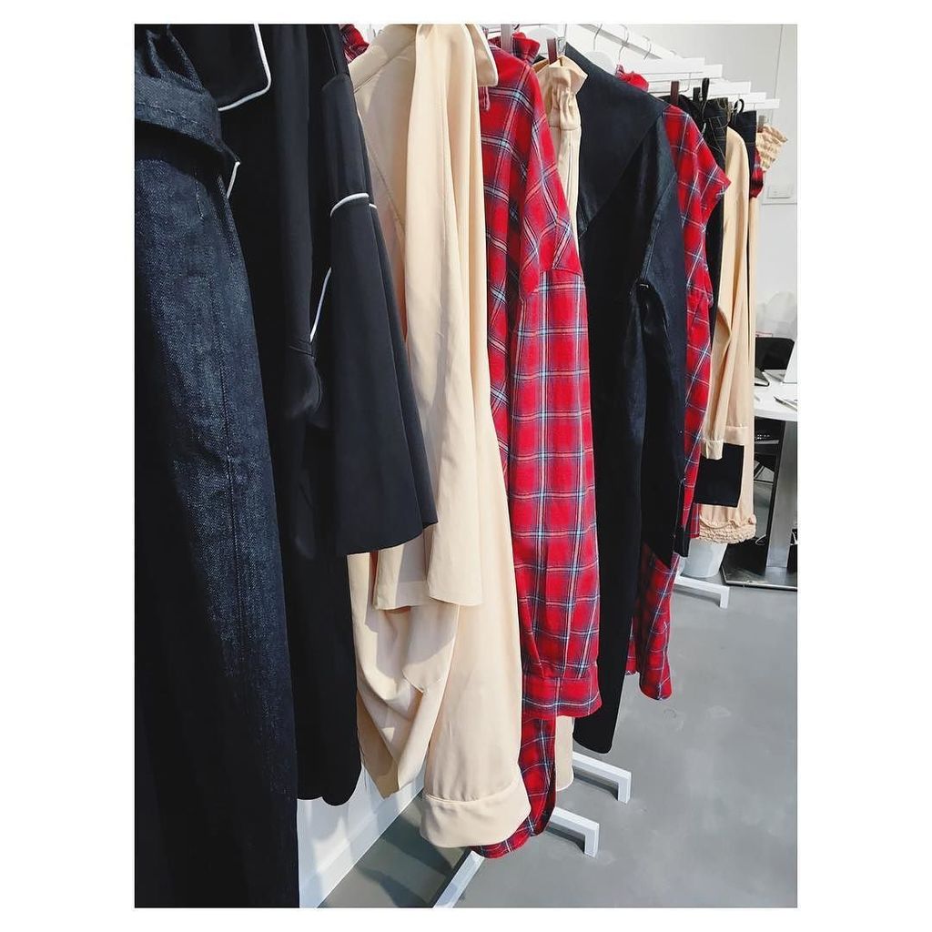 CFE_London's tweet photo. Tartan, denim and nudes, the #aw17 collection from @pergotesson - we love the mix of fabri… https://t.co/V5sEsSuFY1 https://t.co/Htj5PwsHl1