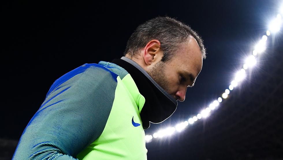 INDOBARCA_BATAM's tweet photo. Barcelona mengkonfirmasi Iniesta mengalami cedera minor pd otot betis kiri &amp; dipastikan absen dipertandingan vs Eibar. [fcb]
#Animsiniesta😢😢 https://t.co/GKjEmv1buk