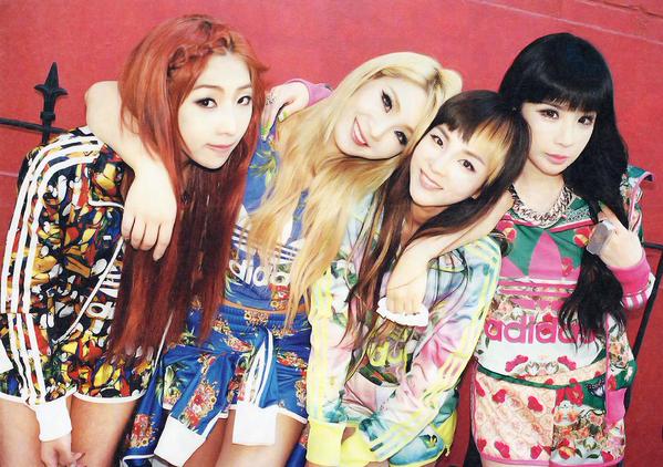 WeLoveBom's tweet photo. We'll miss everything, from 2NE1tv...We'll never forget... @haroobomkum @chaelinCL @krungy21 @mingkki21 #NeverSayGOODBYE2NE1 https://t.co/Tz4H5a4hTH