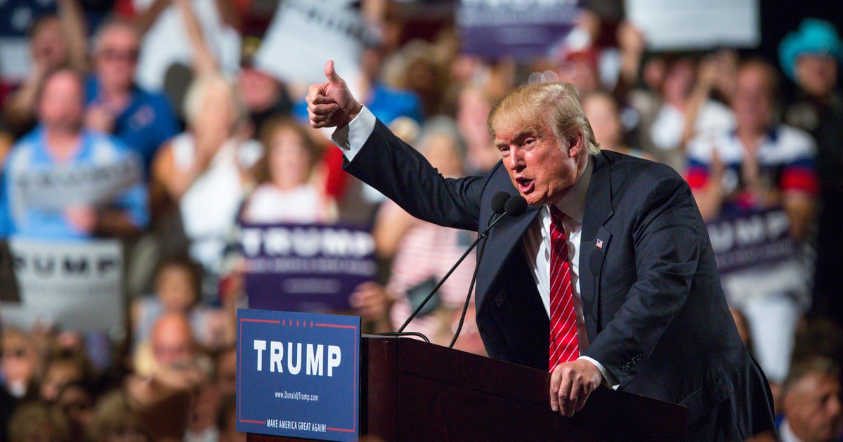 RollingStone's tweet image. Welcome to Donald Trump's ignorant America rol.st/2jfTcNj