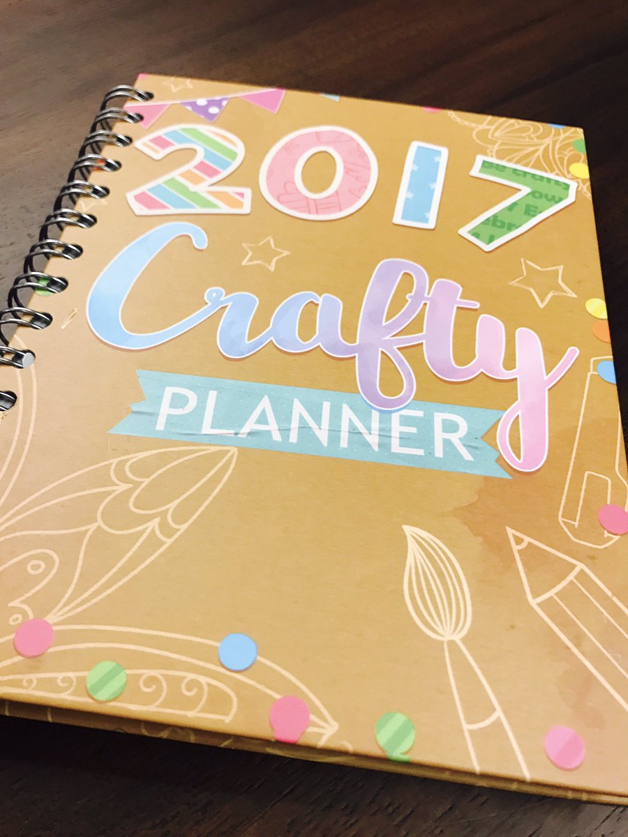 PPTeamKaren's tweet photo. Polinesios ya soy #CraftyPlannerFriends gracias a @craftingeek y ustedes mis queridos Polinesios? https://t.co/TPJxxEwhlT