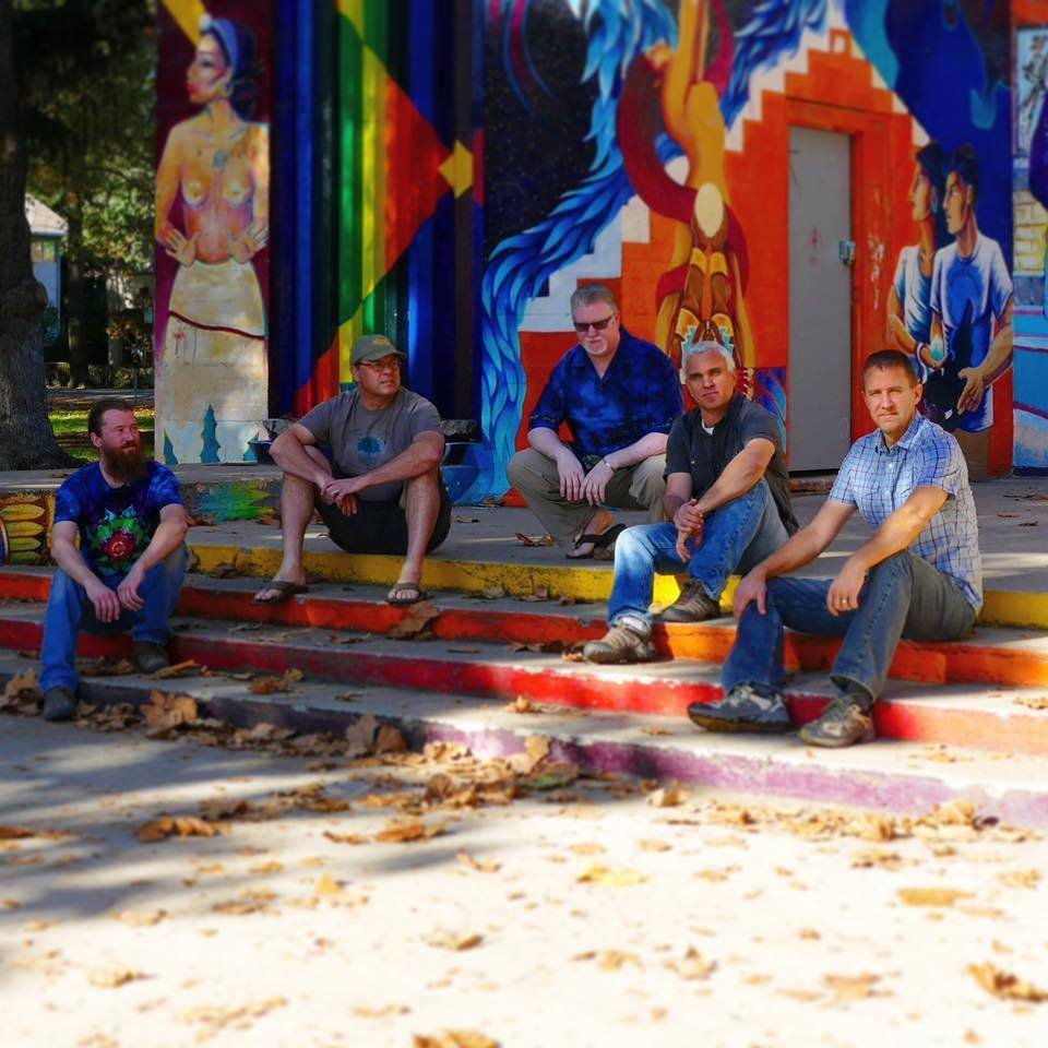 TobLewis's tweet image. Remainders @shinecoffee tomorrow night! Gonna be a great show, one of the best new #sacramento #bands Check it out! bit.ly/2iKxjtc