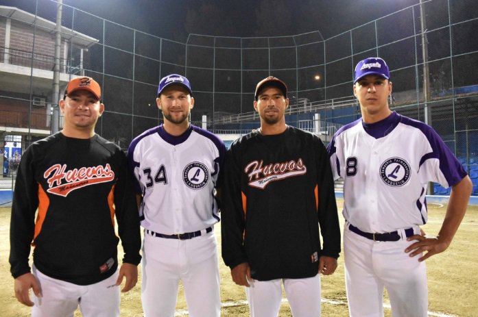 Erick Urbaneja está disputando el Torneo Nacional de Softbol en Guatemala. Regresará a Venezuela en mayo. (Foto cortesía <a href="/SOFTBOLGUA/">ASOSOFT GUATEMALA</a>).