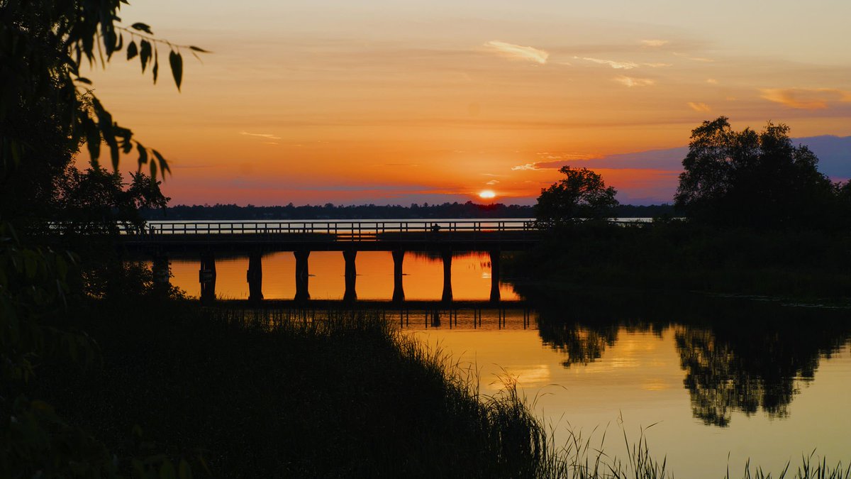 Needimages's tweet image. Minnesota Sunset j.mp/2cZurkP