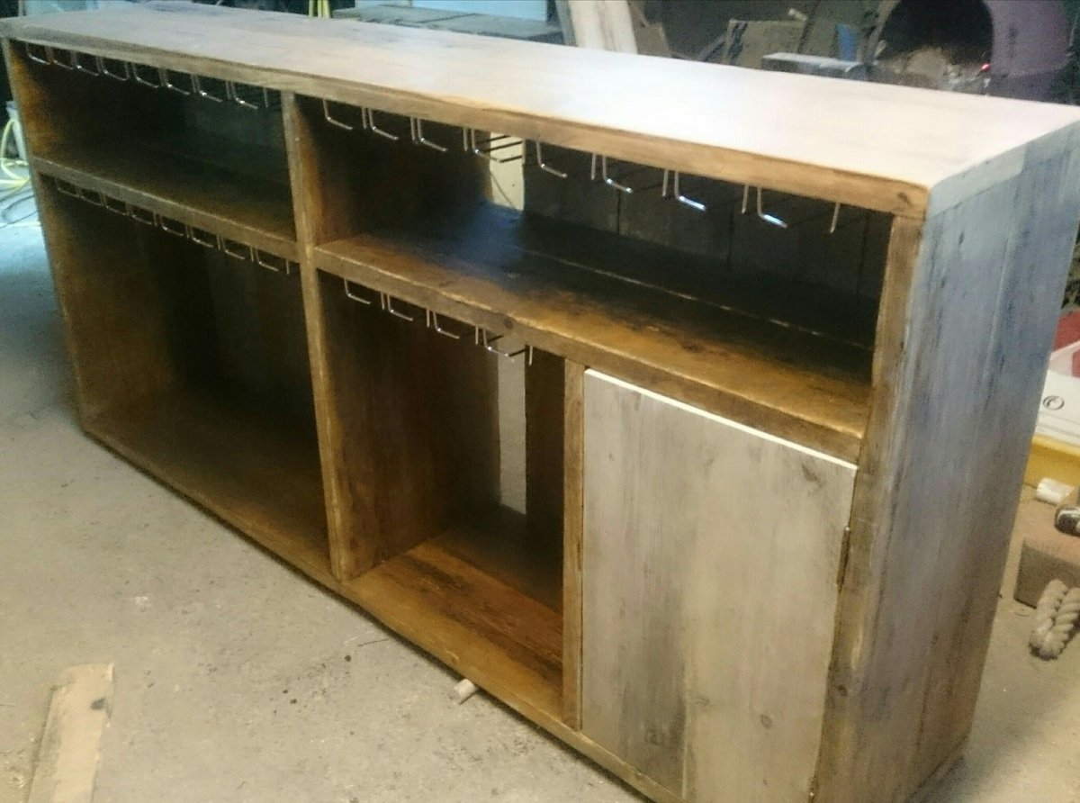 AdjustDesigns's tweet image. Bespoke side unit in progress to house wine bottles and glasses, two wine machines and a cupboard to hide the nitrogen machine. #reclaimed