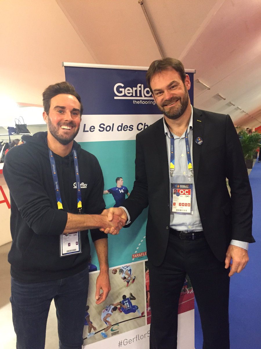 QuennessenLouis's tweet image. Avec les anciens joueurs de l&apos;équipe de France de handball Bruno Martini et Olivier Girault @liguenormandie #GerflorSelfeet